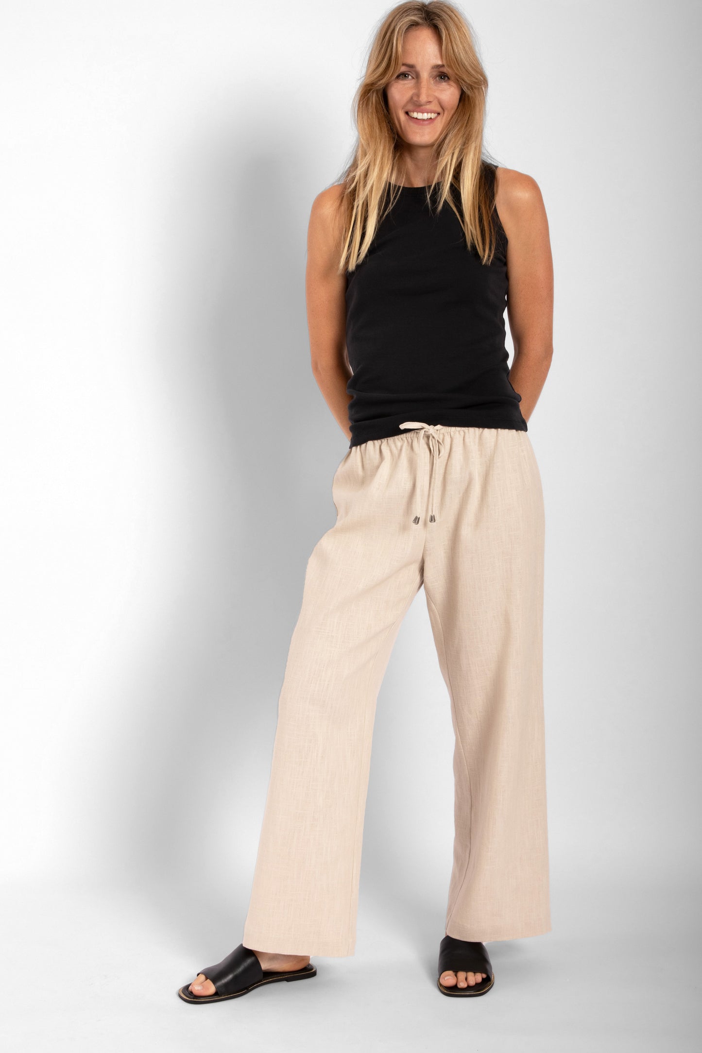 
                  
                    Linen Pant - Oat
                  
                